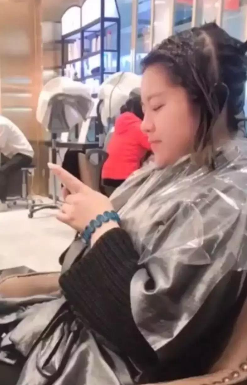 过年期间理发店安全吗,过年前千万别烫头