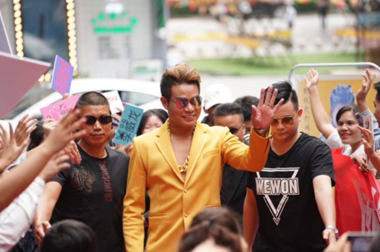 王菲已和李威龙结婚？谢霆锋经纪人正面回应：好假，不会有人信