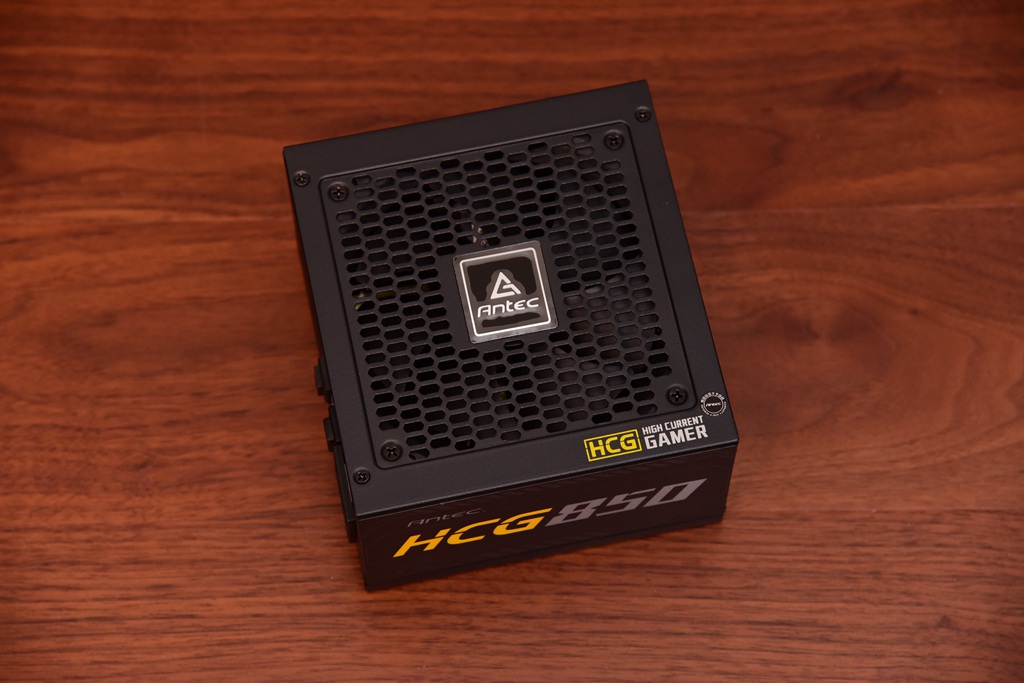 DDR5与DDR4？Win11与Win10？12600K对决5600X实战