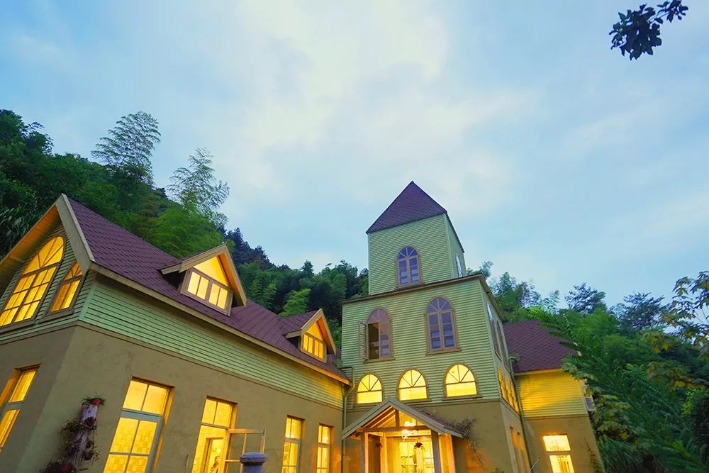 被称为中国小瑞士的地方,号称国内小瑞士