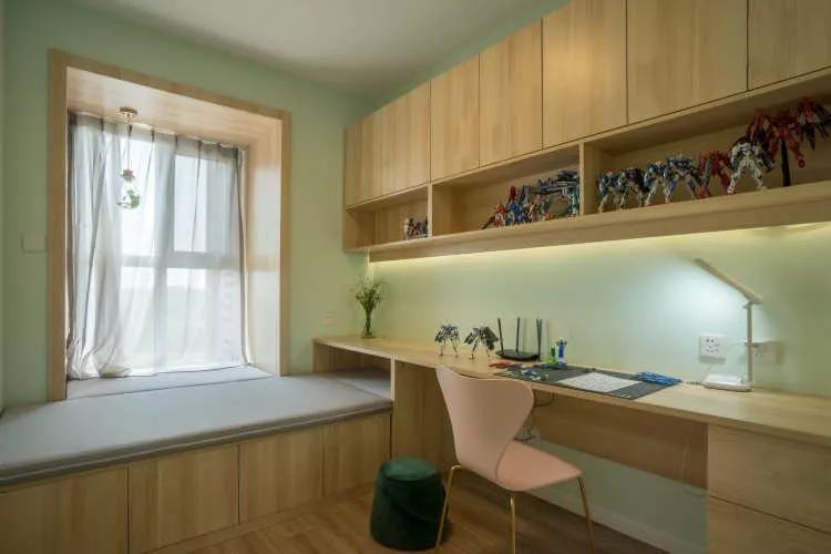 闺蜜家装的可真舒坦！大阳角玄关柜客厅装个假阳台，一进门就爱了