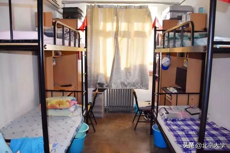 北大学霸的房间,北大宿舍都是学霸