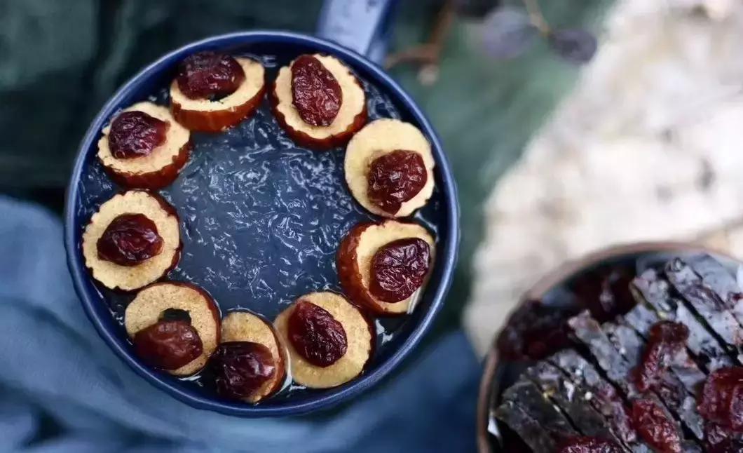 宝宝吃燕窝的好处与功效有哪些 (哺乳期间吃燕窝对婴儿有什么好处)