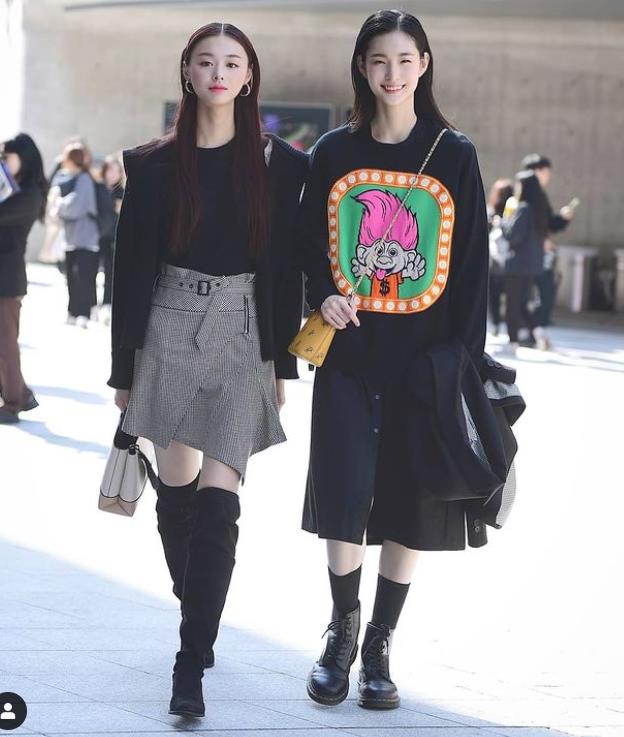 很火的韩国小姐姐穿搭,韩国小姐姐秋冬时尚穿搭
