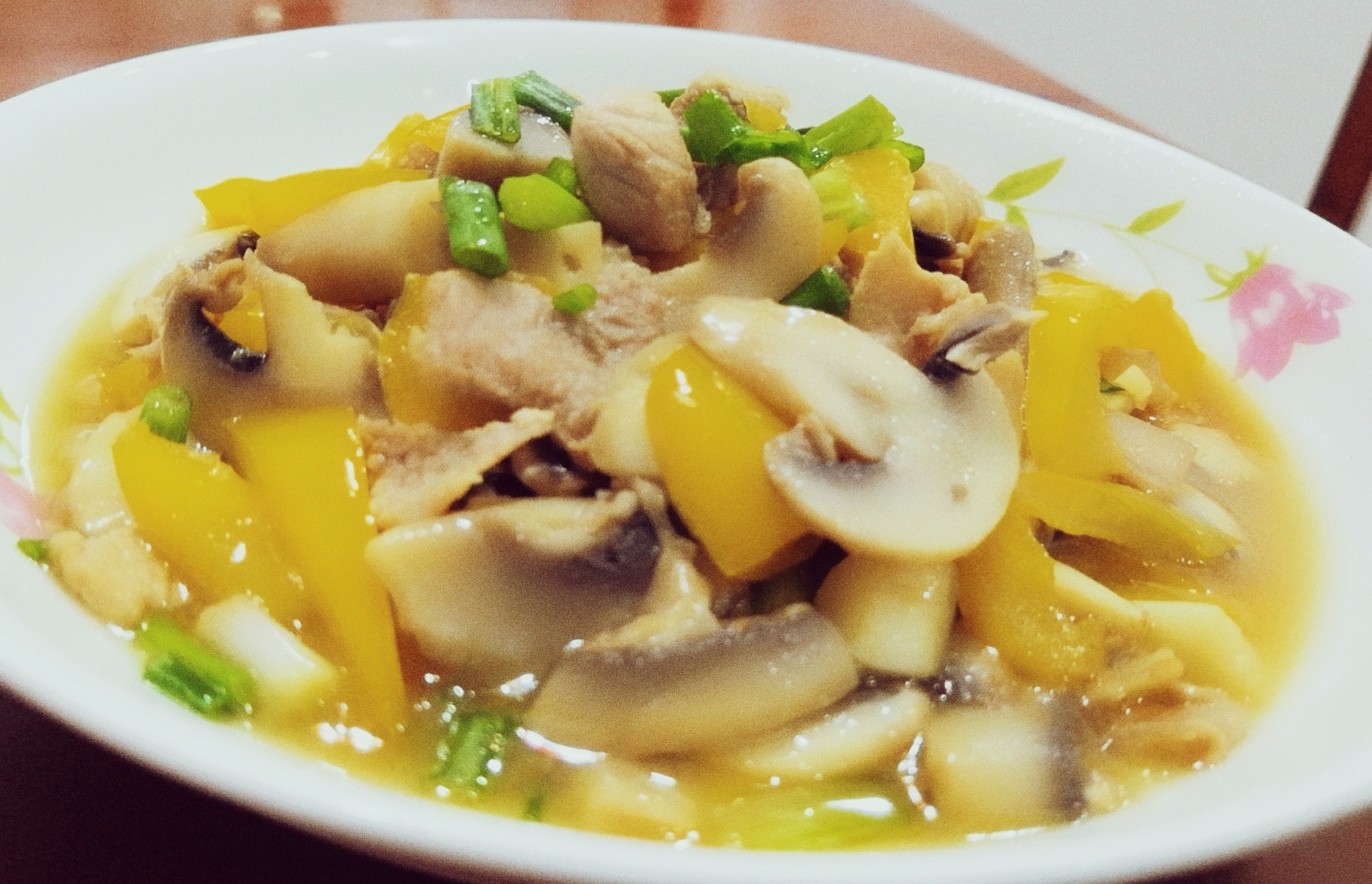 白蘑菇炒木耳的做法大全家常,白蘑菇怎么炒适合儿童吃