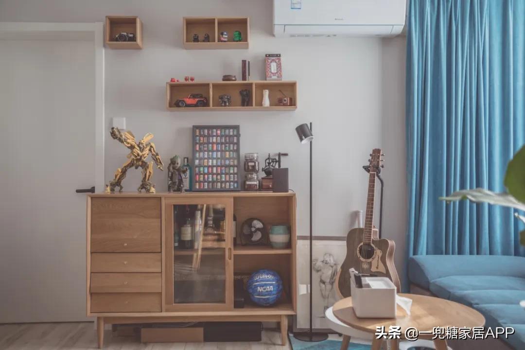 48㎡小家，餐厅可以蹦迪，还带私人影院！小户型都给我学