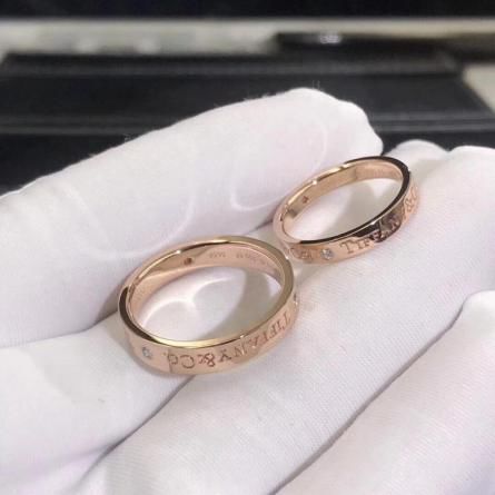 卡地亚的love系列,蒂芙尼对戒vs卡地亚对戒