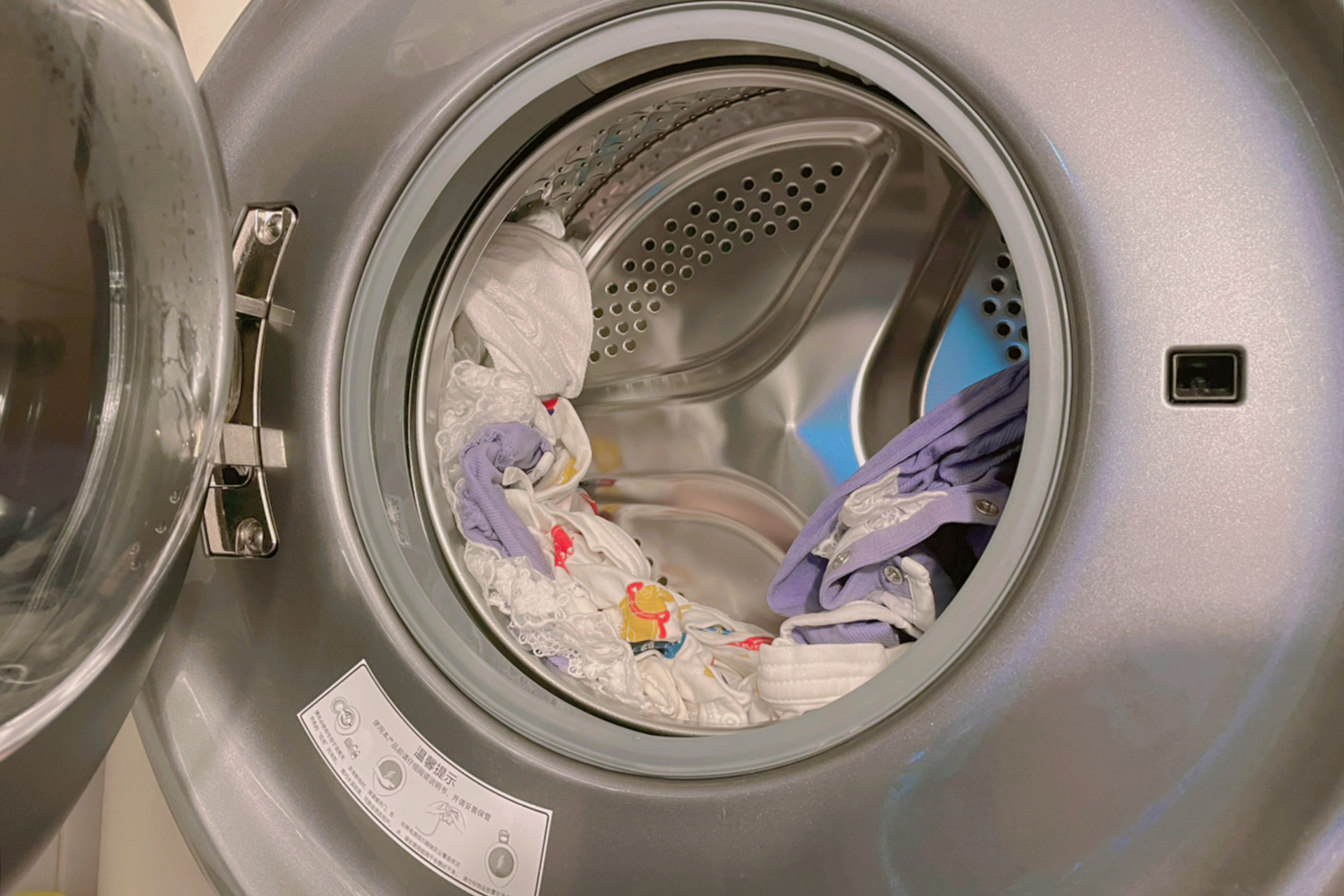 壁挂式洗衣机好用吗？有什么优缺点？我花3000元买了台，谈谈感受