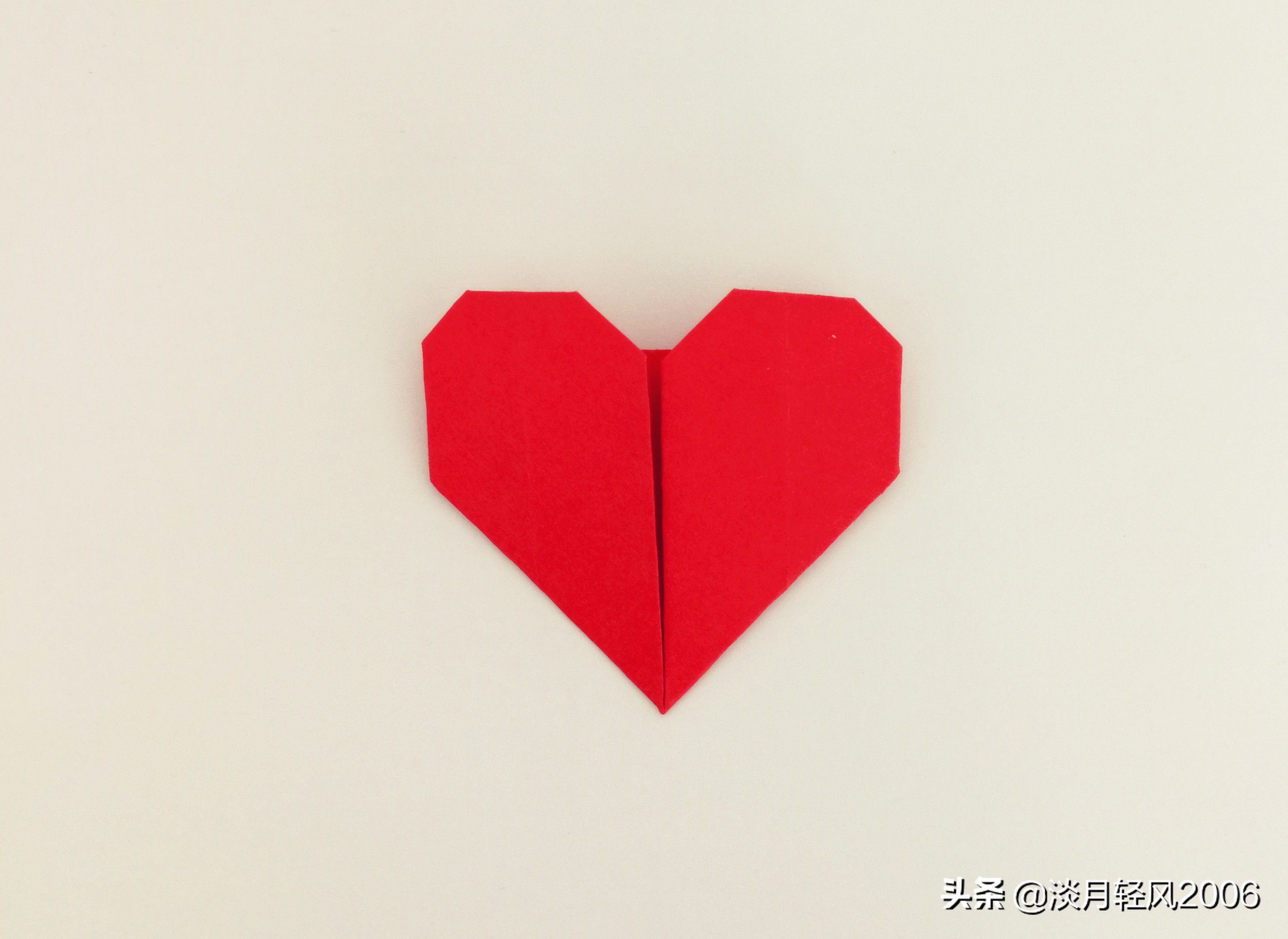 纸折爱心最简单方法儿童,幼儿手工纸折爱心