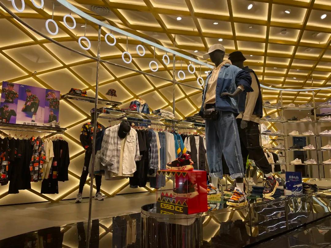 华伦天奴上海美妆展,深圳美妆大牌华伦天奴