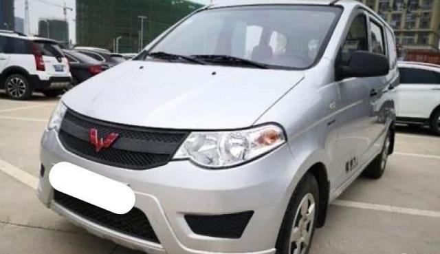 新五菱宏光s口碑及评价,五菱宏光s有多豪华