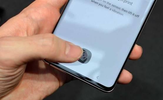 三星手机指纹识别处屏幕异响,三星手机屏幕指纹痕迹严重