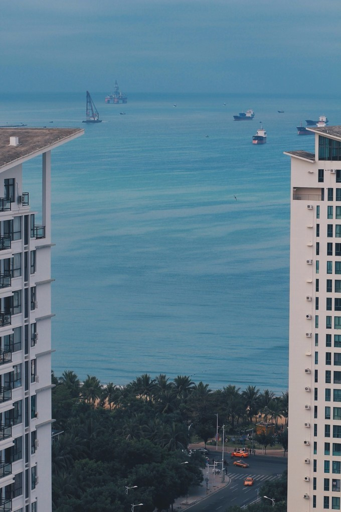 拥抱那片大海,拥抱这片海