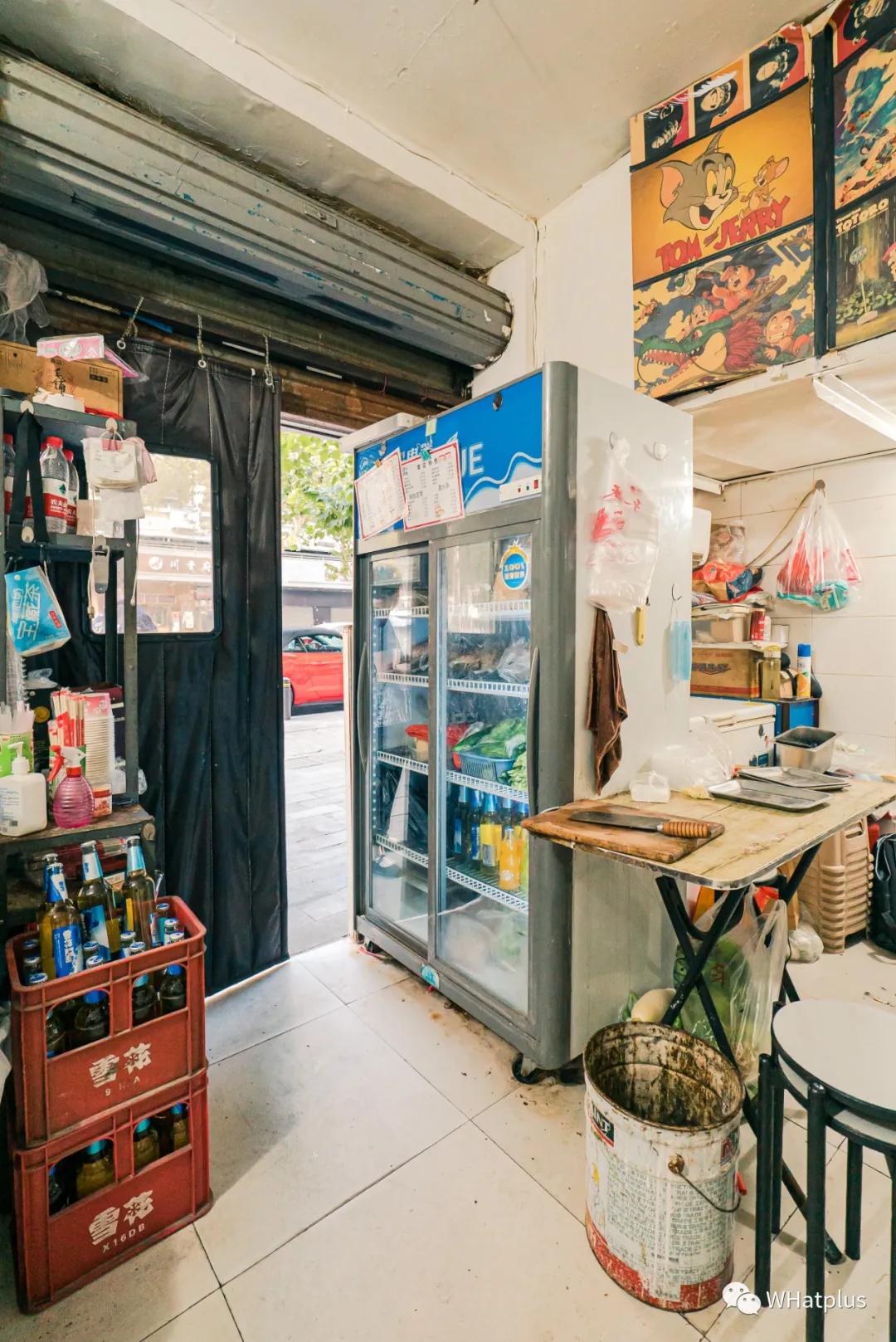 只有3张桌子的小破店，竟然把烧烤做得像米其林3星