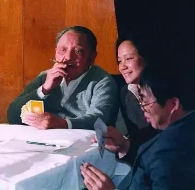 历代领导喜欢抽什么烟,五六十年代领导抽什么烟