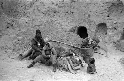 当人饿极了身体发生的变化,当人吃饱了就会变笨变蠢