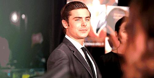 开水英文怎么说你学会了嘛,白开水用英语说是whitewater吗