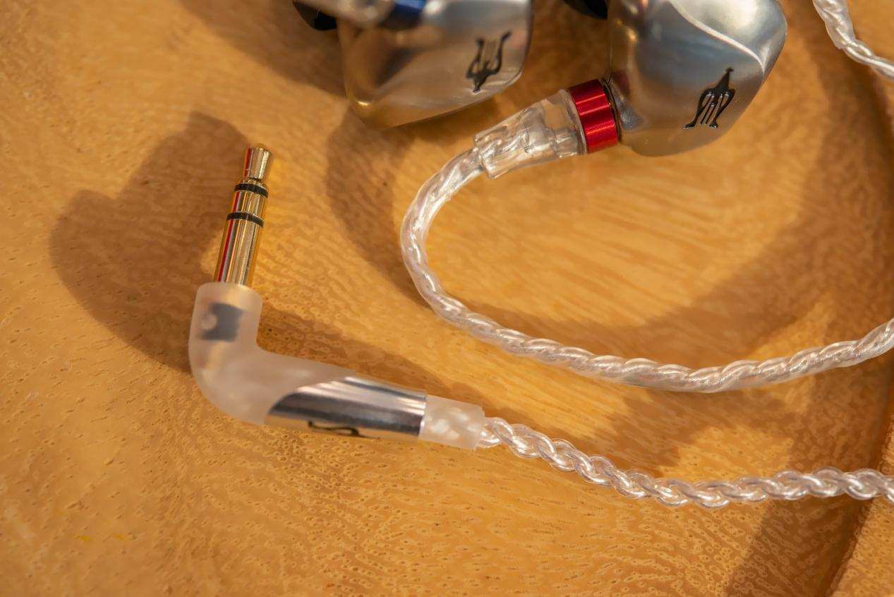 UPM动圈单元潜力很大？MEZERaiSolo体验