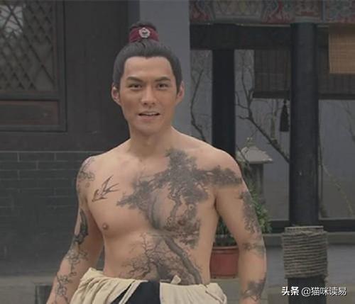 “陌上人如玉,公子世无双”《水浒传》头号*男美**子——燕青