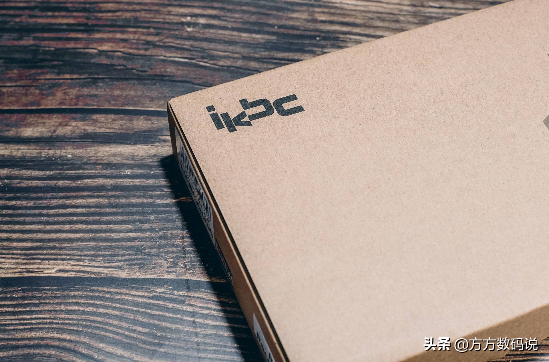 ikbcr300键盘白光和蓝光,ikbcr410评测