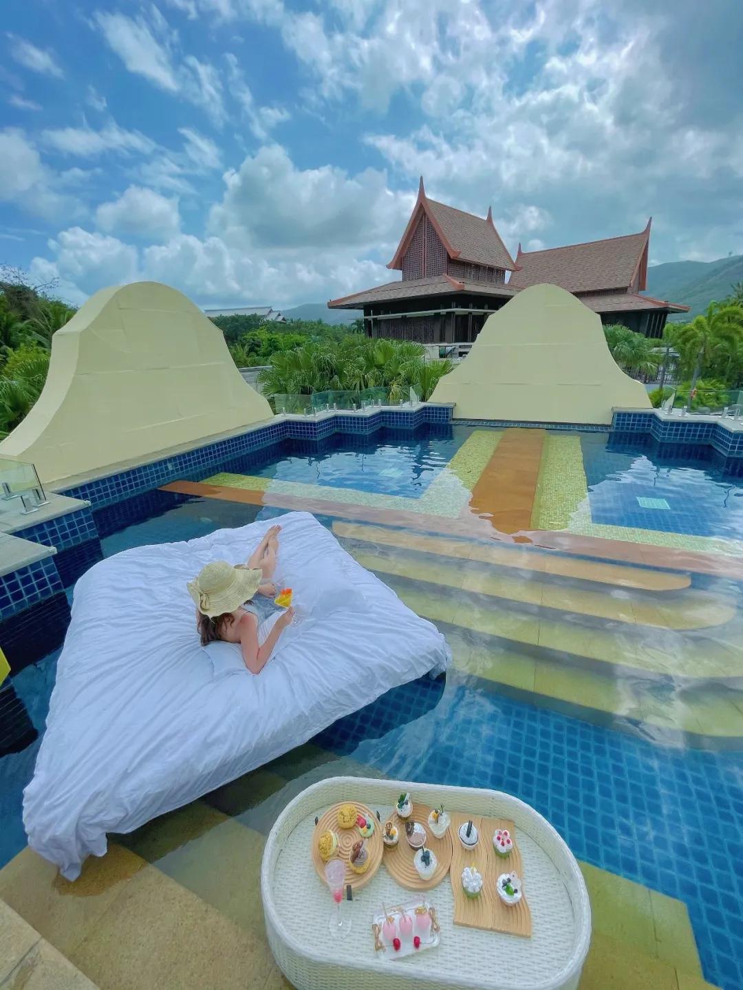 假装在马尔代夫度假,铂尔曼三亚海滩