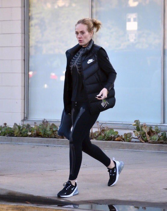 阿黛尔减肥暴胖,阿黛尔减肥后五官