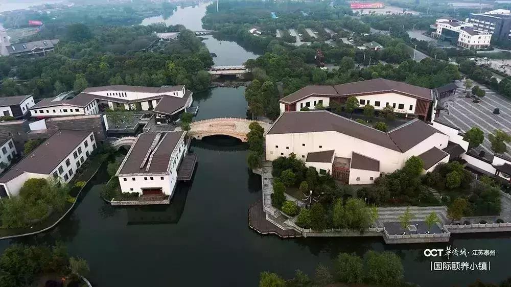 泰州溱湖来自1800米湿地深处云海温泉人文湖景别墅，独享惬意时光