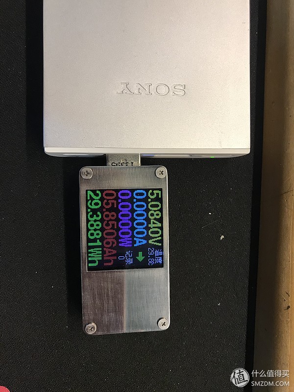 四年懒癌竟被信仰治愈——索尼F10L移动电源测评