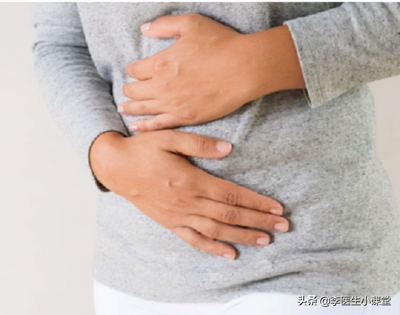 阿司匹林，长期吃容易出血！医生：教你3个办法，减少消化道出血