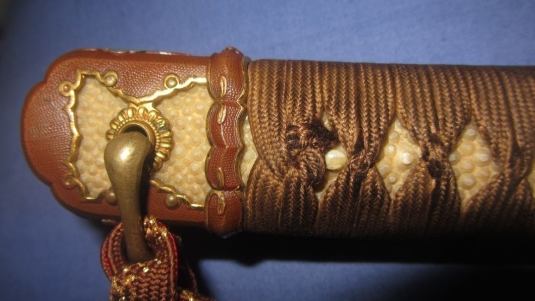 日本刀的瑕疵都是什么样子的,日本武士刀与中国的刀的对比