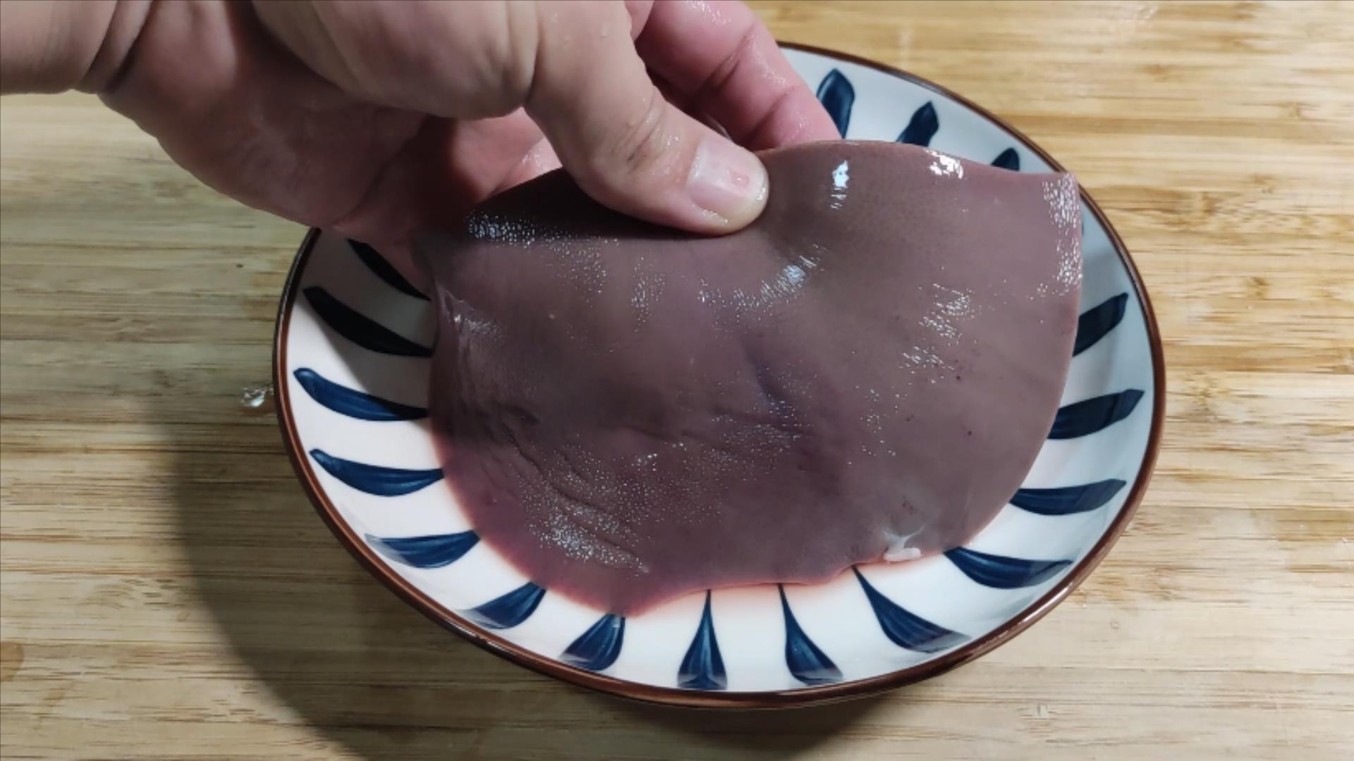 猪肝怎样去除毒素,猪肝怎么样去除腥味又滑嫩