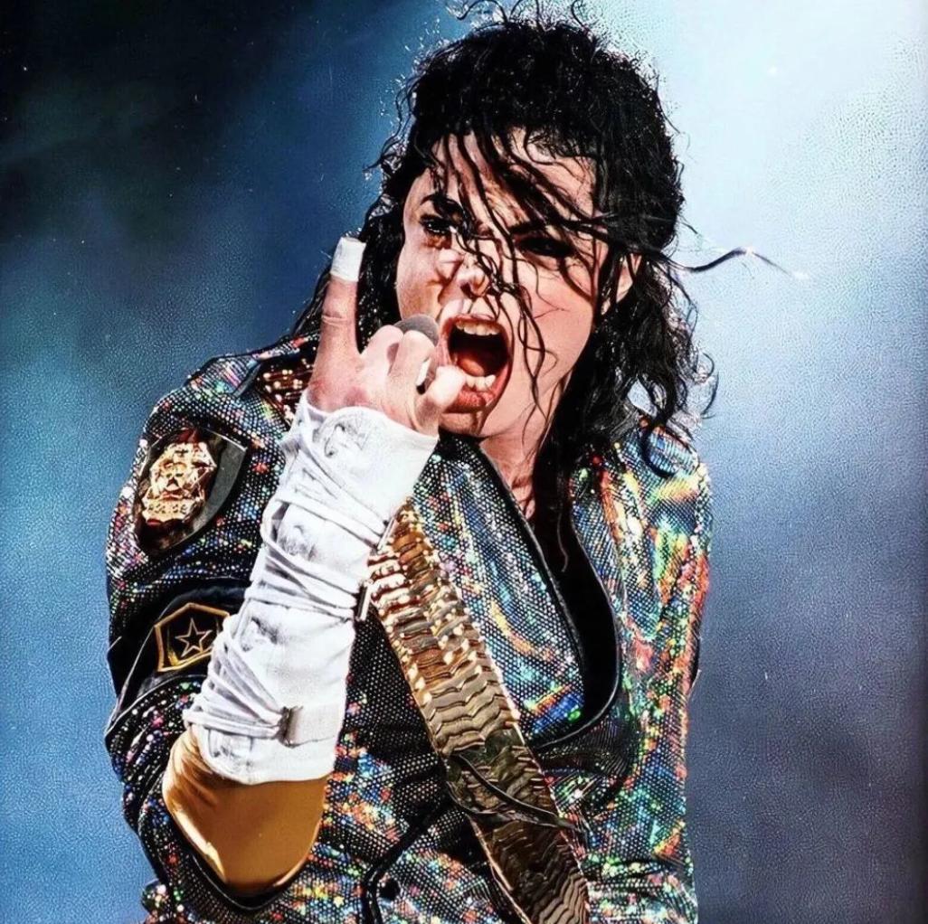 12年了,他歌里提出的那些问题被解决了吗?