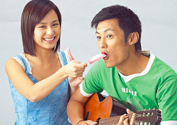 阿娇钟欣潼等级,气质出众阿娇钟欣潼亮相