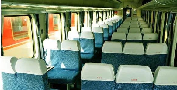 学生暑假应不该去电子厂兼职,大学去电子厂寒假工的真实经历