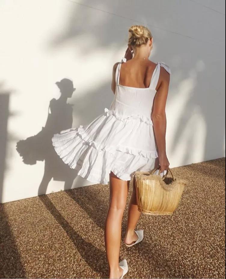 今年春夏穿什么小白鞋好看,好看百搭的小白鞋推荐不撞款