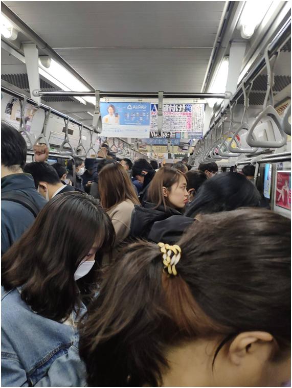 日本疫情日记（一）|混乱和平常之间的生活