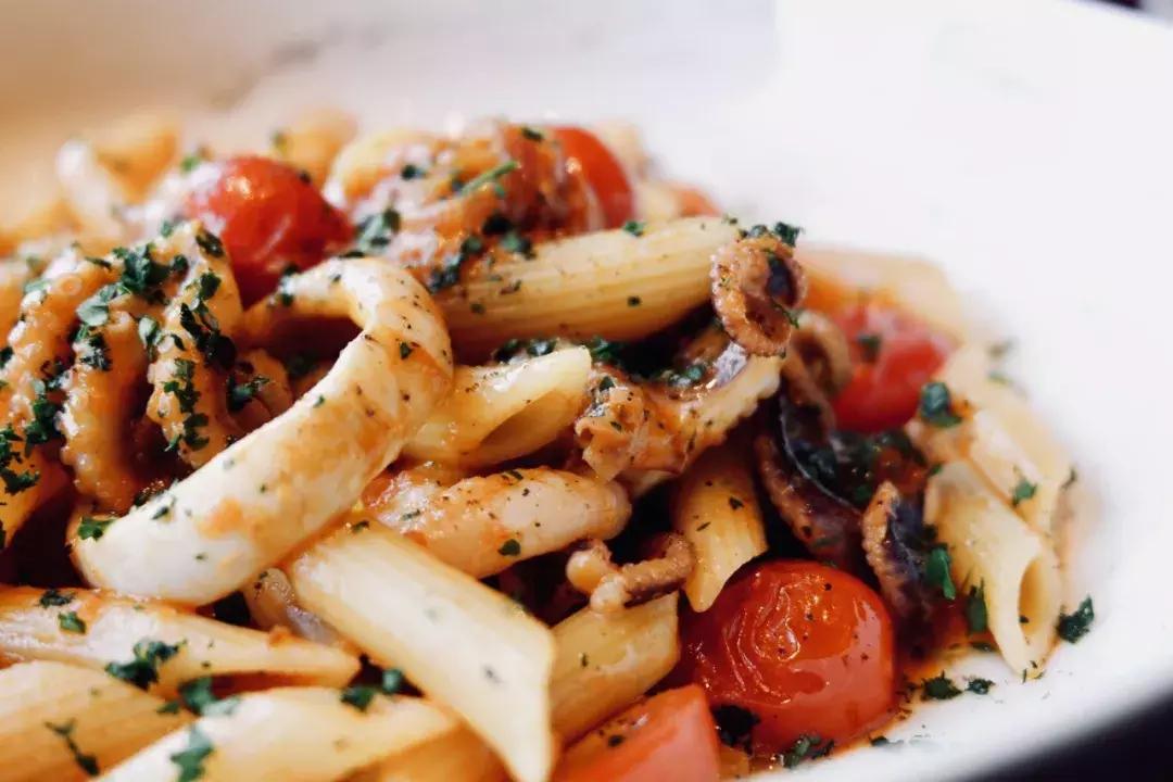 住过无数家W,却被新开业的西安W迷到愣神！原来真存在流光溢彩的梦