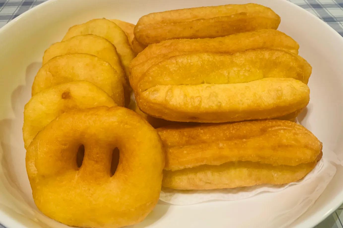 油饼油条怎么做酥脆松软完整教程,发面油条饼怎么做酥脆松软