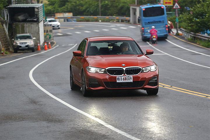 华晨宝马价格320,华晨宝马320有标轴版吗