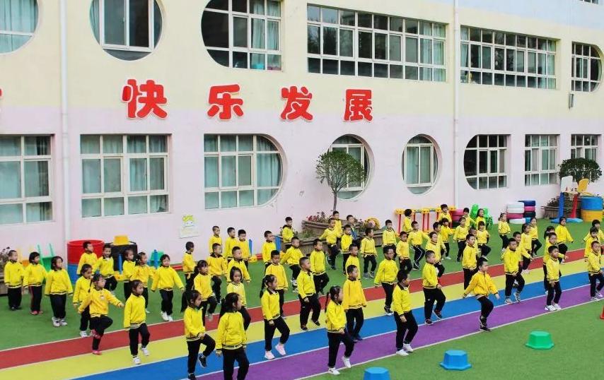 家长对孩子恶作剧怎么办,孩子爱恶作剧家长又该怎样去疏导