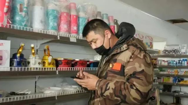 马背上的“代购员”真帅