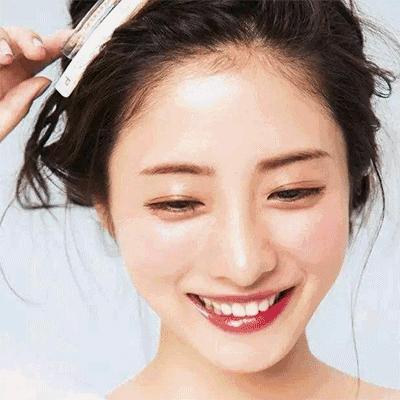 刘晓庆御用化妆师毛戈平化妆技巧,妆容不服帖和没用妆前乳有关系吗