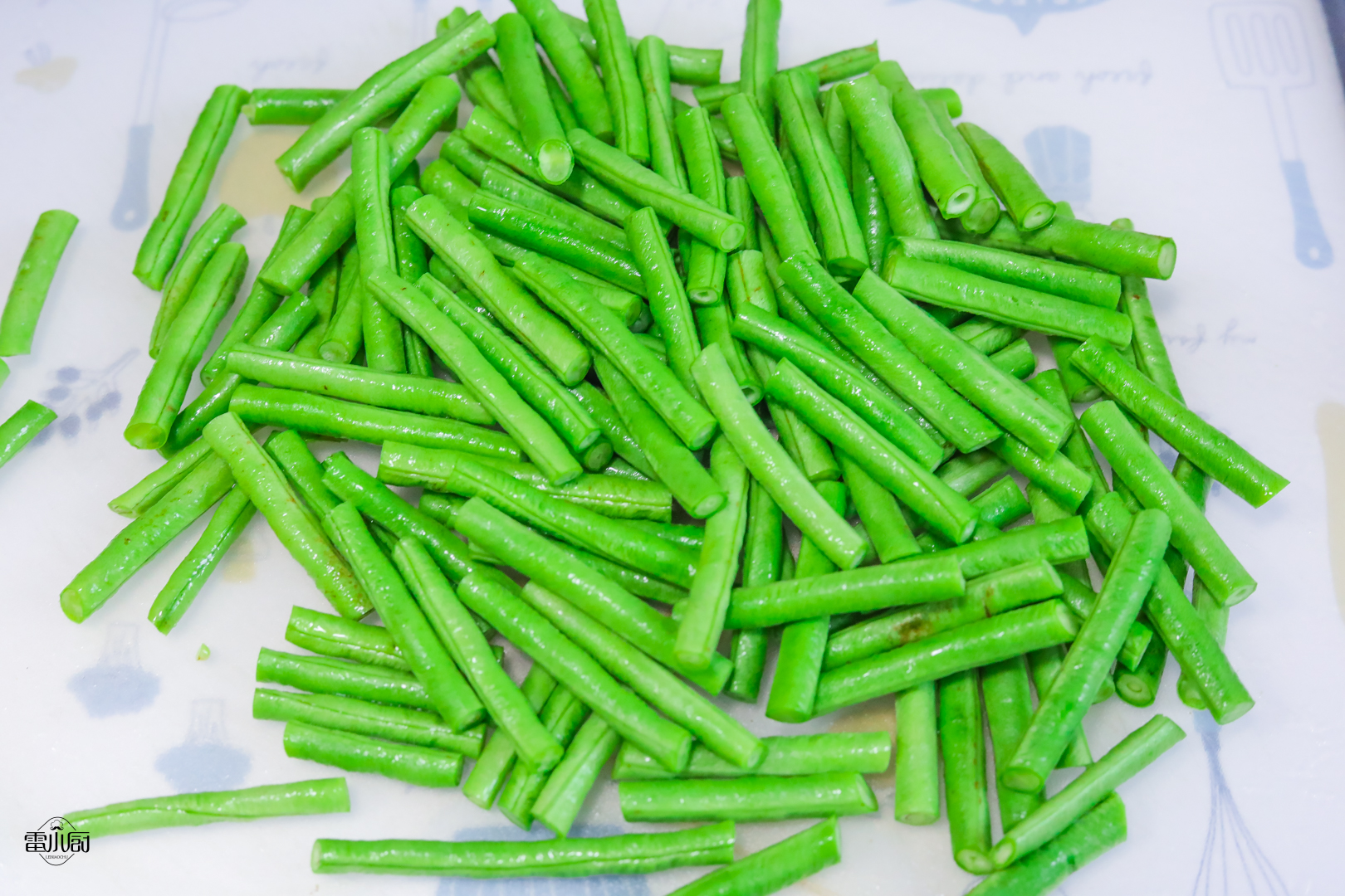 长豆角怎么做好吃下饭,长豆角怎样做最下饭
