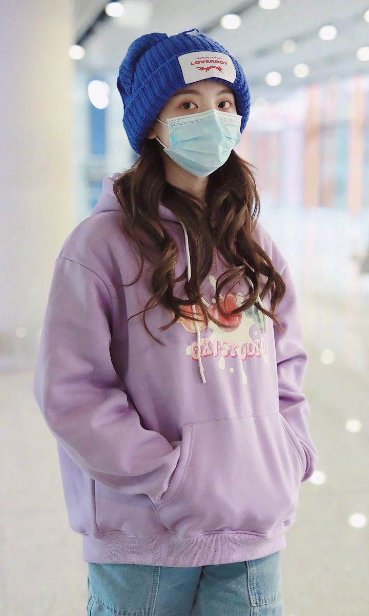 杨超越翻版宋祖儿？别开玩笑了