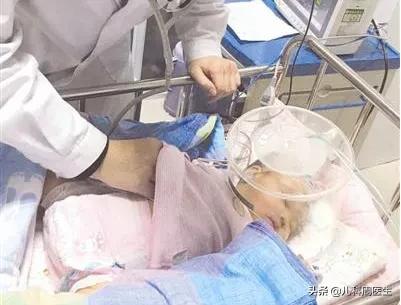 为何我家宝宝出生就皮下出血点？当心，新生儿出血症，绝不可忽视