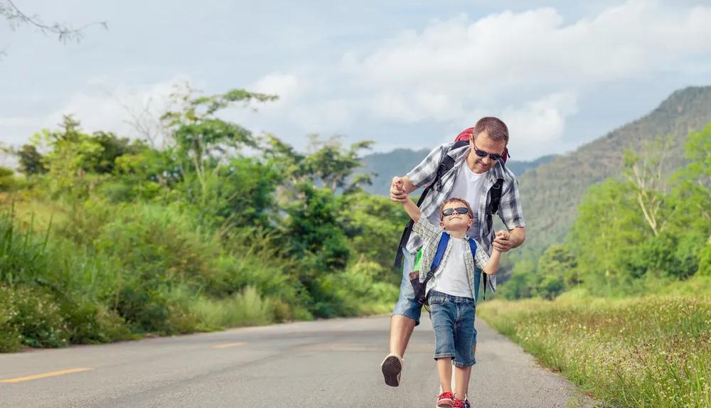 钟美美为什么离开学校,钟美美走红原因