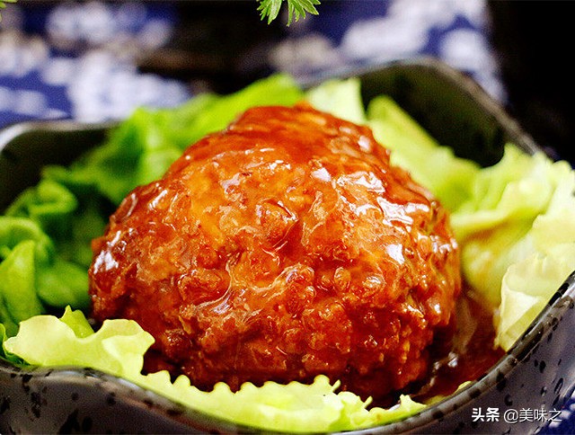 红烧狮子头最正宗的做法软糯醇香,红烧狮子头经典做法香滑软糯