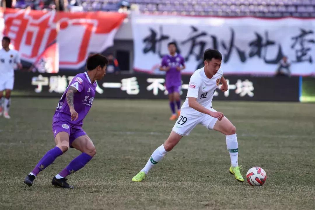 莫塔打布斯克茨,莫塔角球直接破门