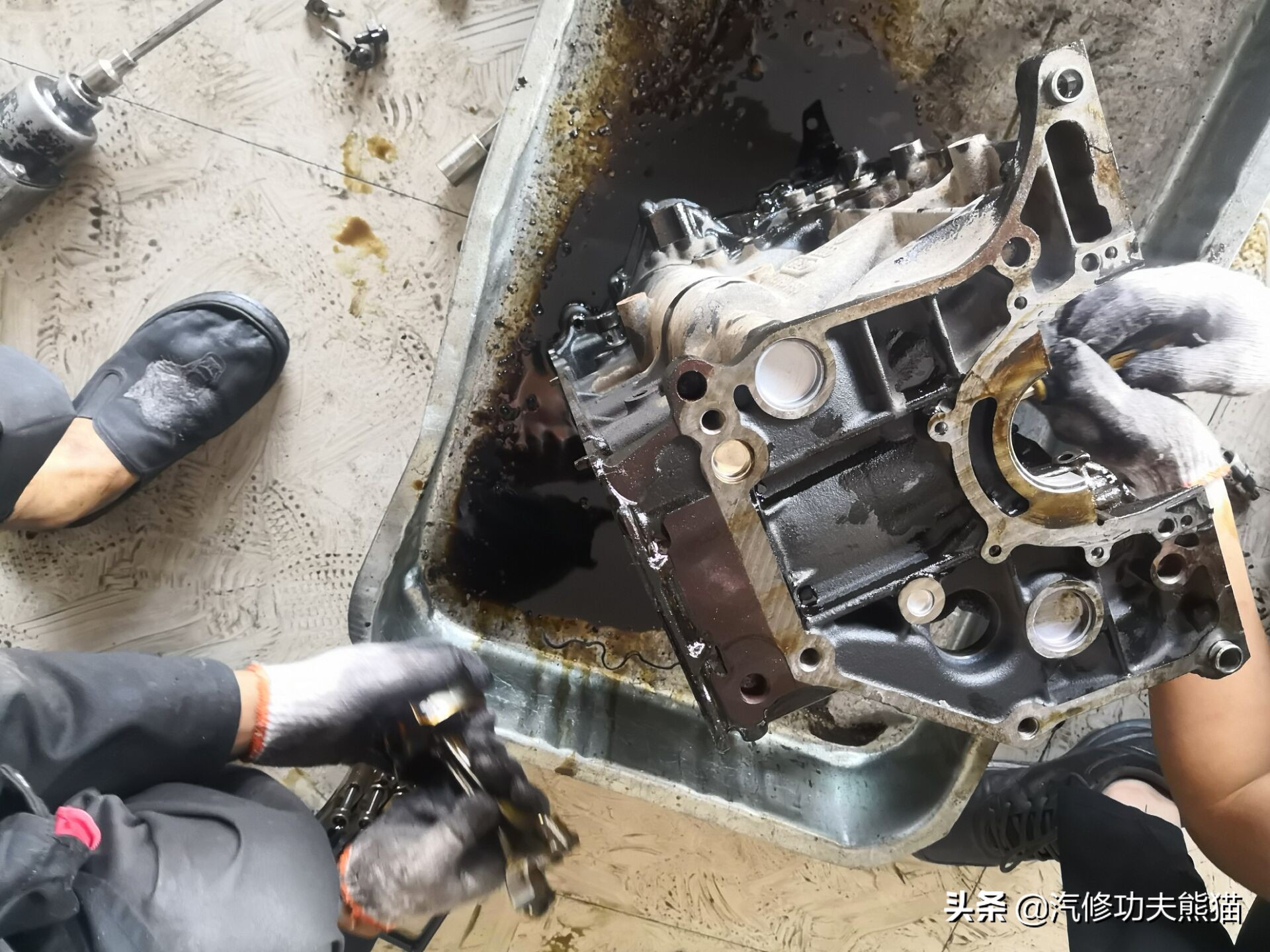 ea8882.0t夏朗烧机油,大众夏朗1.8t烧机油怎么样