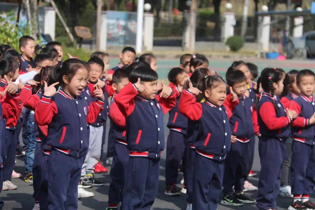 *防队消**里的生活~他们来揭秘啦~